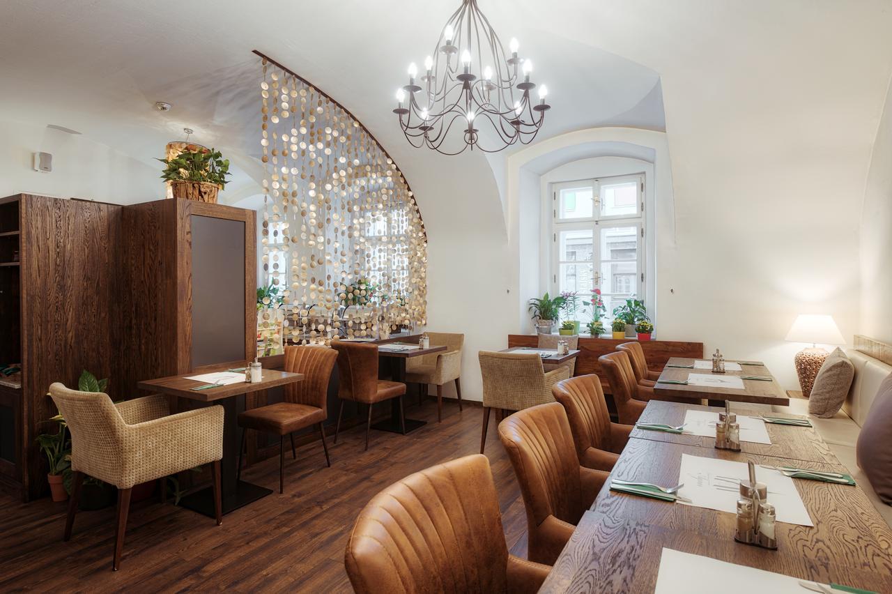 Agnes 4* Praag